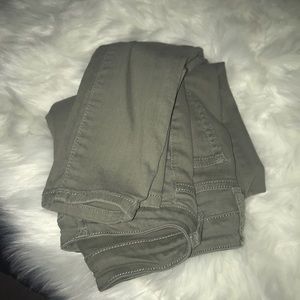 Green skinny jeans ❤️